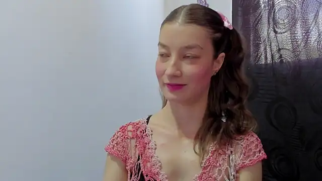 MiiaVolkova online show from 09/12/25, 04:51