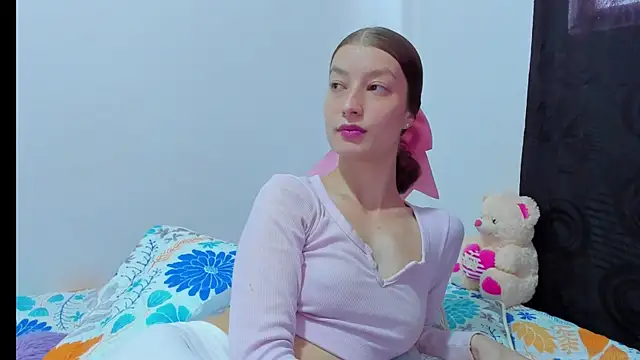 MiiaVolkova online show from 04/11/26, 07:17