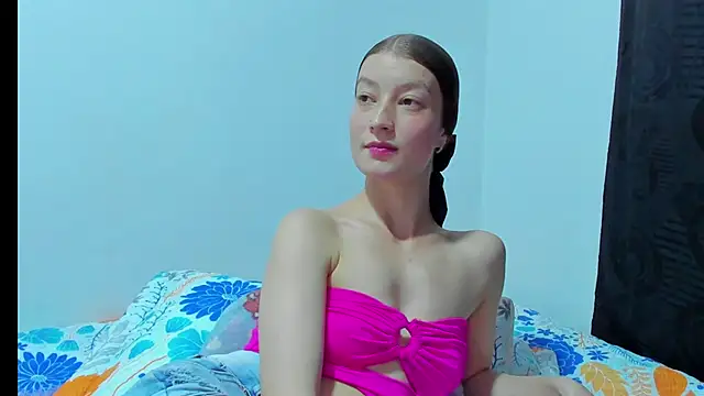 MiiaVolkova online show from 04/23/26, 12:28
