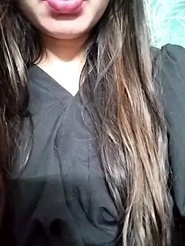 Snapshot of Noor_Darliing chatting on 03/10/25, 09:40 Noor Darliing online show from 03/10/25, 09:40