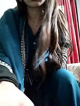 Snapshot of Noor_Darliing chatting on 04/18/26, 07:58 Noor Darliing online show from 04/18/26, 07:58