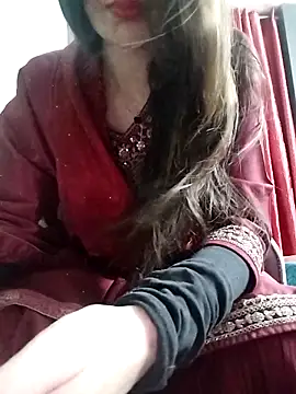 Snapshot of Noor_Darliing chatting on 04/21/26, 03:18 Noor Darliing online show from 04/21/26, 03:18