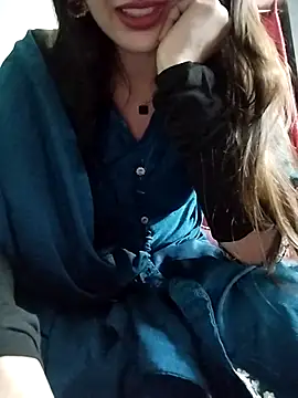 Snapshot of Noor_Darliing chatting on 04/02/26, 03:08 Noor Darliing online show from 04/02/26, 03:08