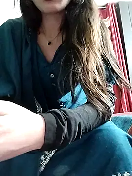 Snapshot of Noor_Darliing chatting on 03/21/26, 03:16 Noor Darliing online show from 03/21/26, 03:16