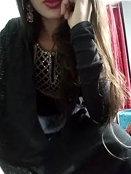 Snapshot of Noor_Darliing chatting on 03/18/25, 05:33 Noor Darliing online show from 03/18/25, 05:33