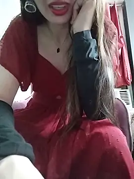 Snapshot of Noor_Darliing chatting on 05/31/26, 04:02 Noor Darliing online show from 05/31/26, 04:02