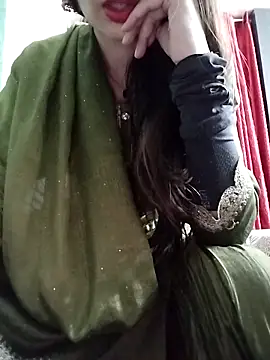 Snapshot of Noor_Darliing chatting on 04/11/26, 03:27 Noor Darliing online show from 04/11/26, 03:27