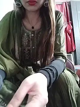 Snapshot of Noor_Darliing chatting on 07/01/26, 03:23 Noor Darliing online show from 07/01/26, 03:23