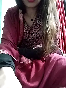 Snapshot of Noor_Darliing chatting on 03/18/26, 04:30 Noor Darliing online show from 03/18/26, 04:30