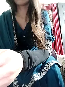 Noor Darliing online show from 02/16/26, 02:05