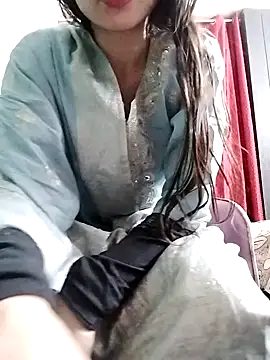 Snapshot of Noor_Darliing chatting on 03/22/25, 06:14 Noor Darliing online show from 03/22/25, 06:14