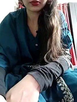 Snapshot of Noor_Darliing chatting on 03/02/26, 03:08 Noor Darliing online show from 03/02/26, 03:08