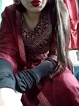 Snapshot of Noor_Darliing chatting on 04/26/26, 04:37 Noor Darliing online show from 04/26/26, 04:37