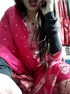 Snapshot of Noor_Darliing chatting on 05/02/26, 03:39 Noor Darliing online show from 05/02/26, 03:39