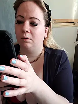 Snapshot of D_Marinna chatting on 01/08/26, 10:10 D Marinna online show from 01/08/26, 10:10