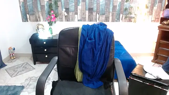 KarimaSarabe online show from 02/05/26, 09:32