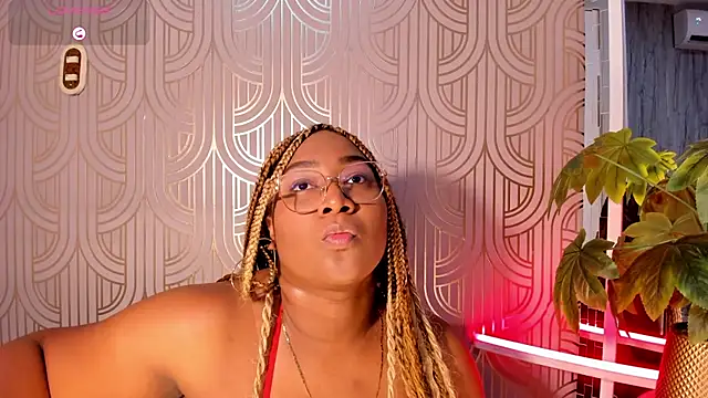Snapshot of AmmyNoirr chatting on 03/05/25, 12:55 AmmyNoirr online show from 03/05/25, 12:55