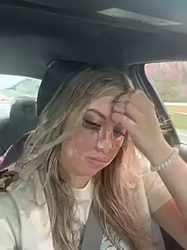 nicolesugarr online show from 04/12/26, 10:24