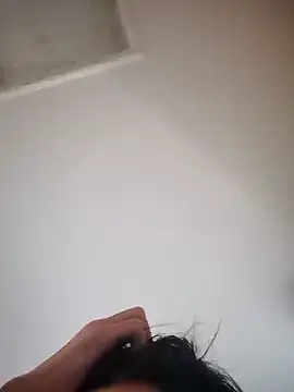 Snapshot of Victor-and-shelly chatting on 12/09/24, 07:18 Victor-and-shelly online show from 12/09/24, 07:18