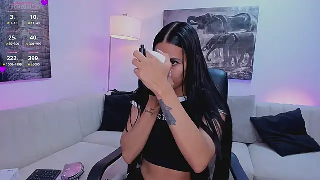 Snapshot of Ary_7 chatting on 01/11/26, 11:39 Ary 7 online show from 01/11/26, 11:39