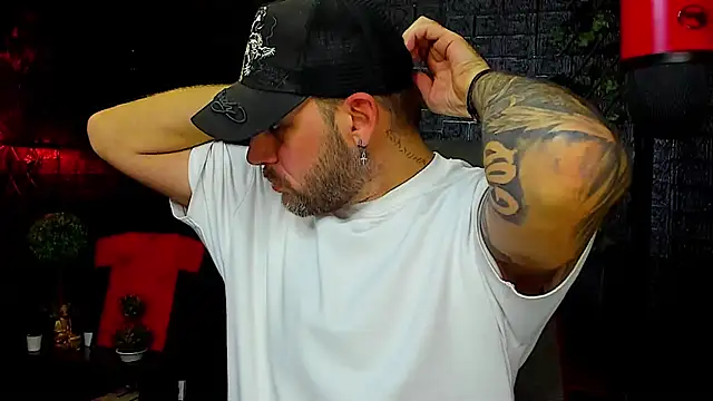 LexXHardy online show from 10/25/25, 11:27