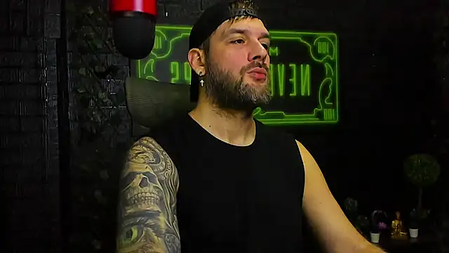 LexXHardy online show from 11/11/25, 06:03