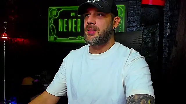 LexXHardy online show from 09/24/25, 05:41