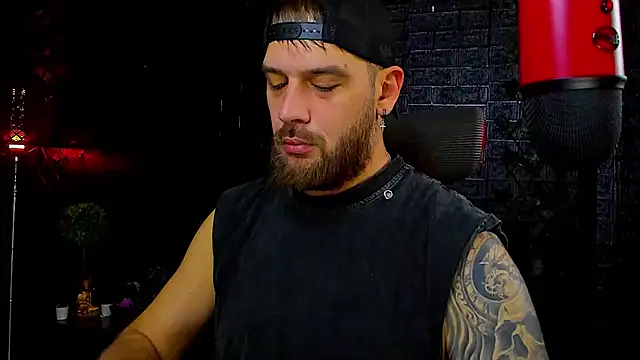 LexXHardy online show from 10/16/25, 01:19