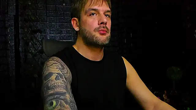 LexXHardy online show from 11/27/25, 02:01