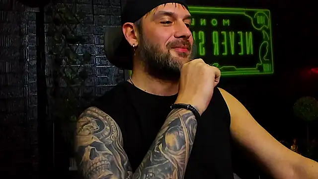 LexXHardy online show from 12/15/25, 01:00