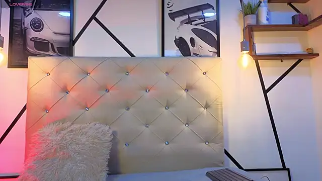 violetasimonz online show from 04/13/26, 11:09