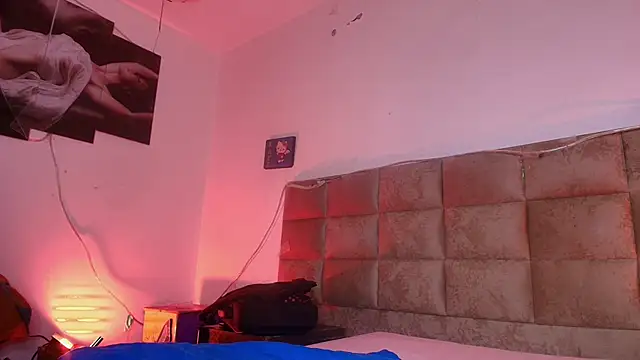  sex mia online show from 11/04/25, 07:17