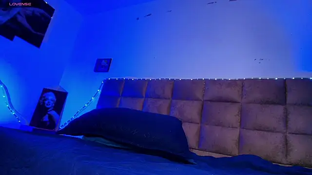  sex mia online show from 10/01/25, 07:18