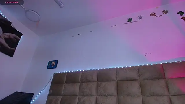  sex mia online show from 09/28/25, 07:32