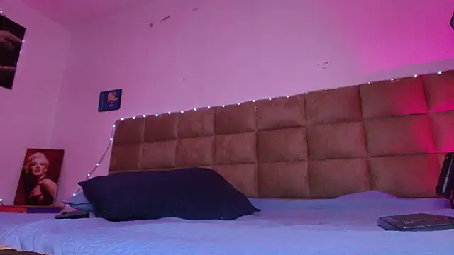  sex mia online show from 09/24/25, 07:20