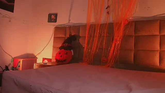  sex mia online show from 10/24/25, 07:24