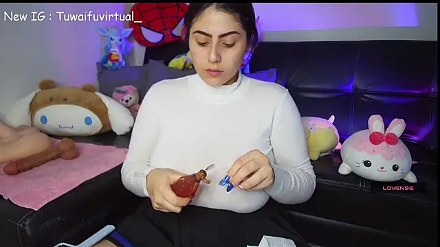 TuWaifuVirtual1 online show from 01/11/26, 12:28