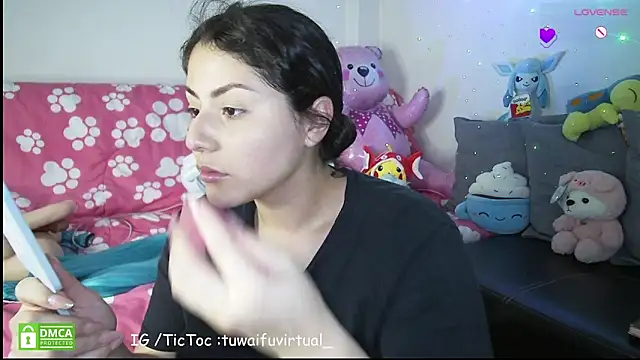 TuWaifuVirtual1 online show from 04/02/26, 10:49