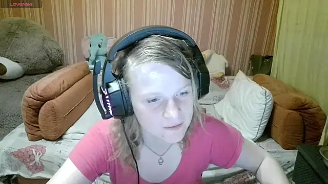 Kathlyn  Heath online show from 05/12/26, 05:52