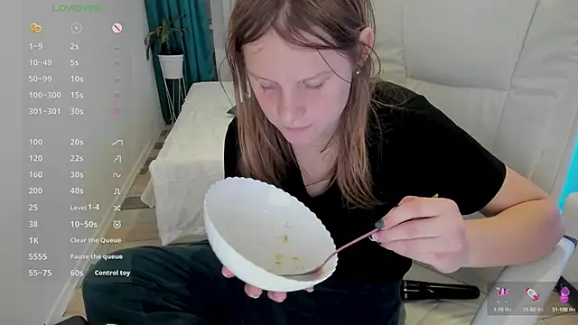 Kathlyn  Heath online show from 02/16/25, 06:21