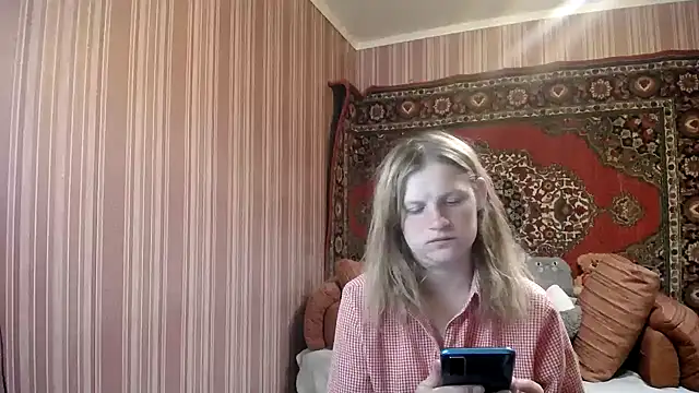 Kathlyn  Heath online show from 09/16/25, 06:20