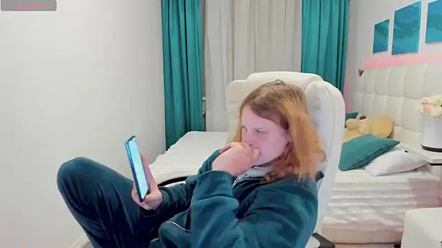 Kathlyn  Heath online show from 10/25/25, 06:30