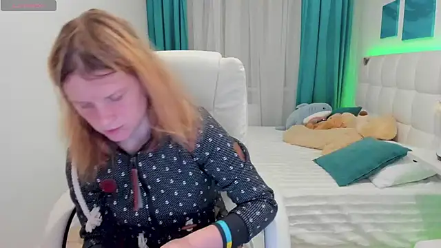 Kathlyn  Heath online show from 11/03/25, 06:00