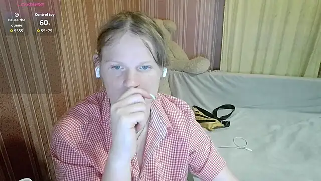 Kathlyn  Heath online show from 07/08/26, 07:36