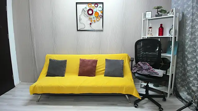 Cassandra Hotty online show from 05/08/26, 03:21