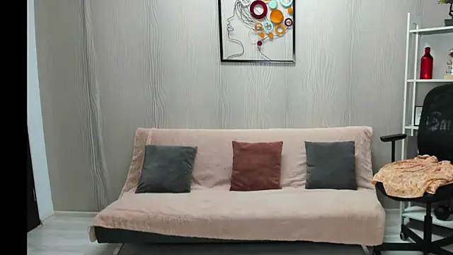 Cassandra Hotty online show from 01/14/26, 04:27