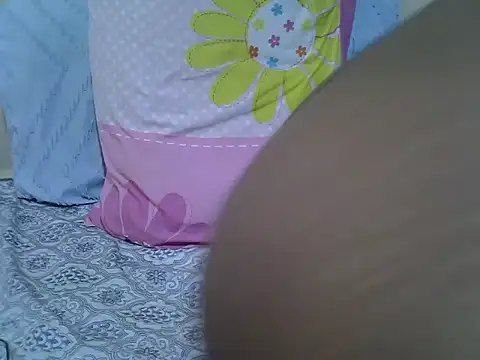 Melia0 online show from 03/15/26, 09:38