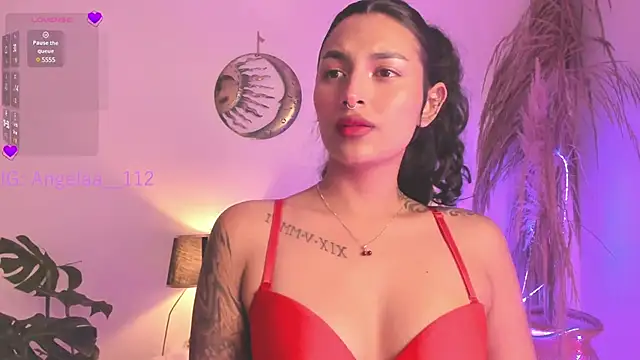 Snapshot of Anngel_1 chatting on 01/05/25, 11:44 Anngel 1 online show from 01/05/25, 11:44