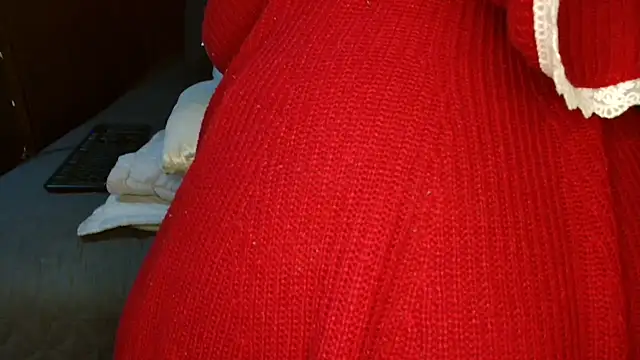 CURVEYDOLLXX online show from 04/14/26, 08:08