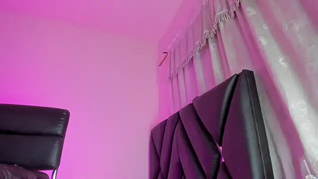 Snapshot of stephany_doll_ chatting on 07/14/26, 10:21 stephany doll online show from 07/14/26, 10:21
